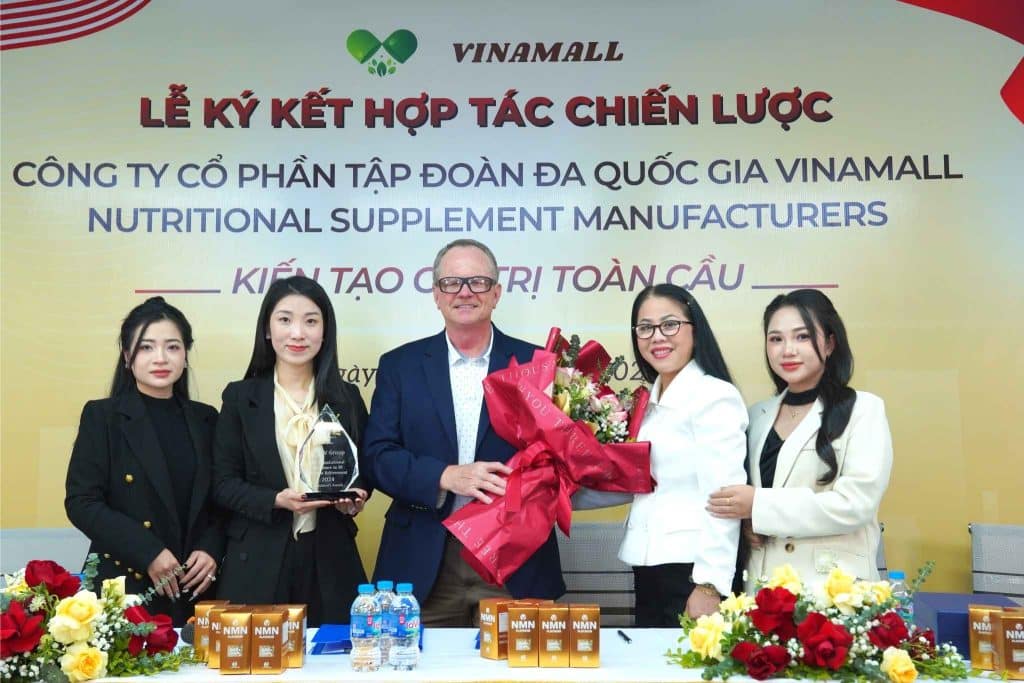 Vinamall Ký Kết Hợp Tác Chiến Lược